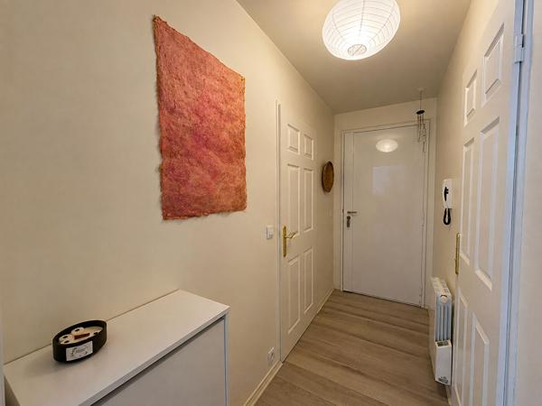 COUP DE COEUR - F2 avec jardin privatif de 51 m² - Rueil-Malmaison
