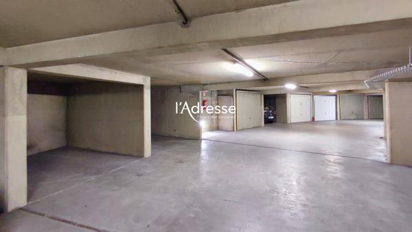 3 Emplacements de Parking - Métro Balard (Paris 15e)