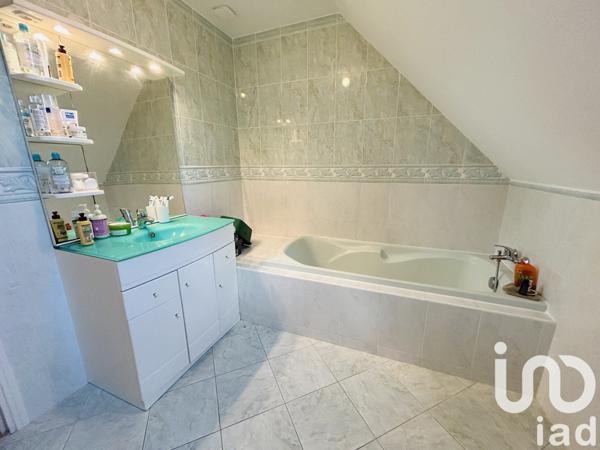 Maison à vendre 5 pièces 157 m² Fragnes-La Loyère