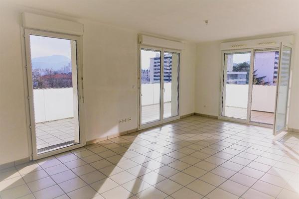 Appartement · Location Grenoble (38100) 3 pièces · 67m²