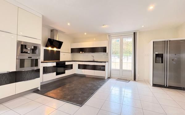 Maison à vendre    4 pièces • 102 m2 Aubin