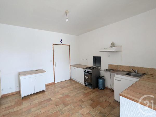 Immeuble à vendre  385,30 m2 VILLERS COTTERETS - 02