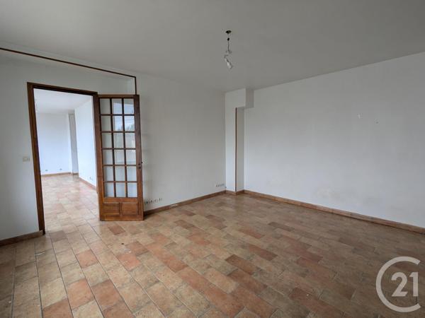 Immeuble à vendre  385,30 m2 VILLERS COTTERETS - 02