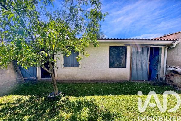 Maison à vendre 5 pièces 102 m² Châteauneuf-sur-Charente