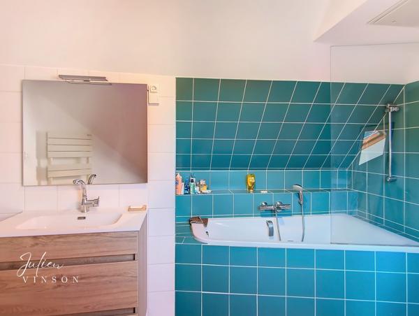 Maison en centre-ville avec jardin