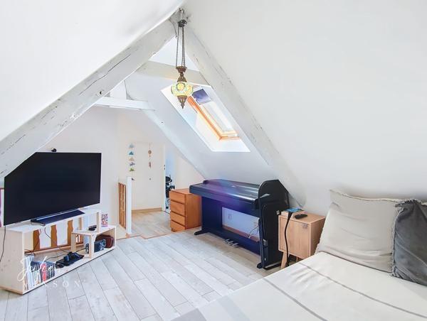 Maison en centre-ville avec jardin