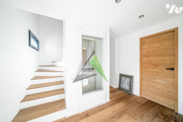 Malakoff- Fosses Rouges - Maison de ville contemporaine de 2022 (10 pièces), terrasses, jardin.