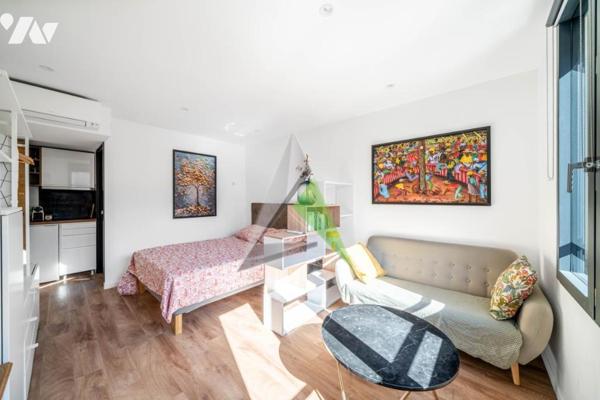 Malakoff- Fosses Rouges - Maison de ville contemporaine de 2022 (10 pièces), terrasses, jardin.