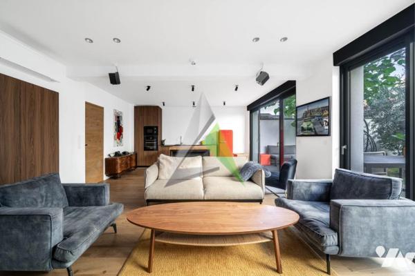 Malakoff- Fosses Rouges - Maison de ville contemporaine de 2022 (10 pièces), terrasses, jardin.