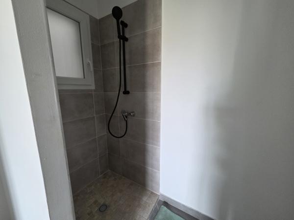 Maison à vendre |  Saint-Médard-de-Guizières |  4 pièces | 115 m²