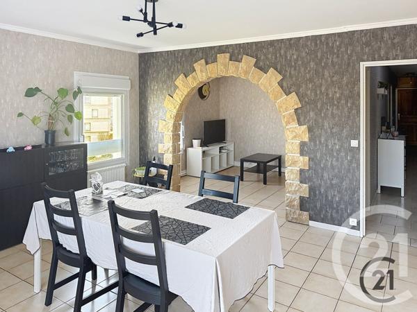 Appartement F4 à vendre  5 pièces - 95,95 m2 AUXERRE - 89