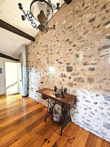 Maison 5 pièces - 141 m²