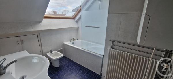 Appartement F5 à vendre  8 pièces - 130 m2 BESANCON - 25