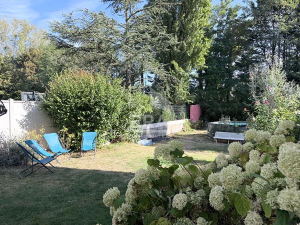 Maison d'Exception à Vendre à Créteil - Grand Standing, 6 Pièces, 167 m²