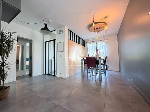 Maison d'Exception à Vendre à Créteil - Grand Standing, 6 Pièces, 167 m²