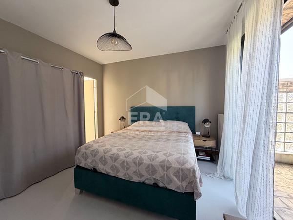 Maison d'Exception à Vendre à Créteil - Grand Standing, 6 Pièces, 167 m²