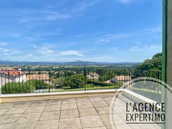 Bourg-Saint-Andéol (07700) Superbe maison de 180 m2 avec piscine et très belle vue