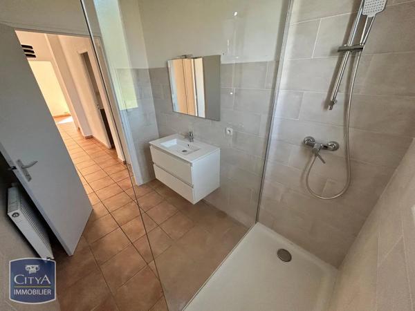 Appartement à louer 3 pièces 74.69m² Perpignan (66000)