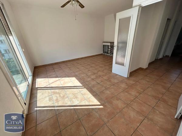 Appartement à louer 3 pièces 74.69m² Perpignan (66000)