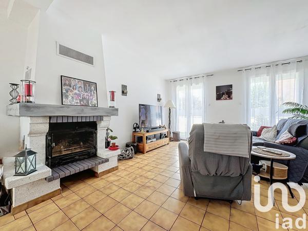Maison à vendre 5 pièces 106 m² Ballancourt-sur-Essonne