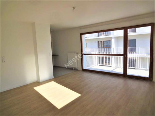 T3 BBC AVEC BALCON ET PARKING - SECTEUR CERNAY DAUPHINOT