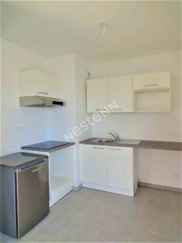 T3 BBC AVEC BALCON ET PARKING - SECTEUR CERNAY DAUPHINOT