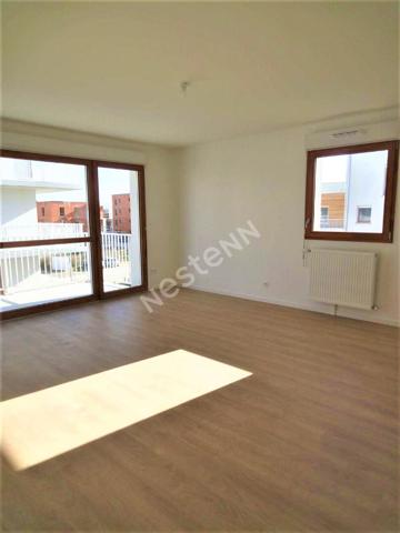 T3 BBC AVEC BALCON ET PARKING - SECTEUR CERNAY DAUPHINOT