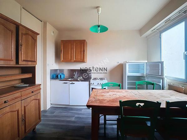 A VENDRE - Arlequin -Grenoble -Appartement de type T5 sans vis à vis avec d'importantes possibilité d'aménagement..