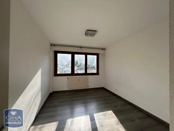 Appartement à vendre 2 pièces 55m² Saint-Julien-en-Genevois (74160)