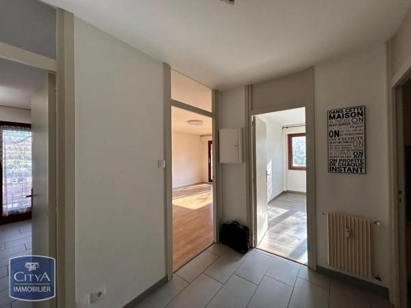 Appartement à vendre 2 pièces 55m² Saint-Julien-en-Genevois (74160)