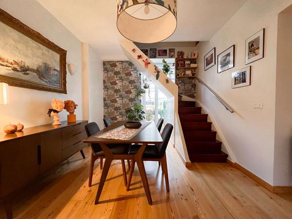 Appartement Angers/Ralliement Hyper Centre de 7 pièces de 211m², 4 Chambres, cave.