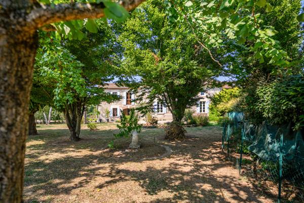 Agréable maison en pierre avec séchoir à Lafitte-sur-Lot (Lot-et-Garonne, 47)