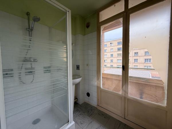 Appartement 4 pièce(s) 3 chambre(s) 64.04 m²