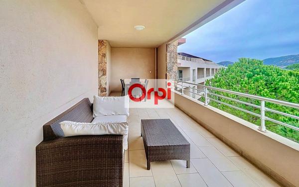Appartement à vendre    3 pièces • 63 m2 Porto-Vecchio