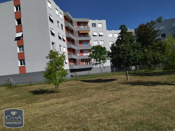 Appartement à louer 2 pièces 48.74m² Brive-la-Gaillarde (19100)