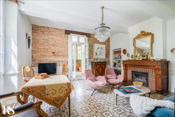 Maison 645 000 € Lisle-sur-Tarn 11 p 291 m² DPE D