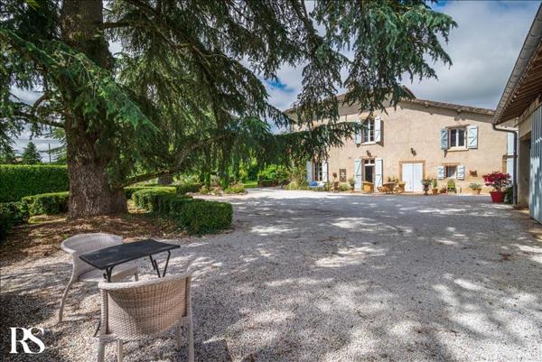 Maison 645 000 € Lisle-sur-Tarn 11 p 291 m² DPE D
