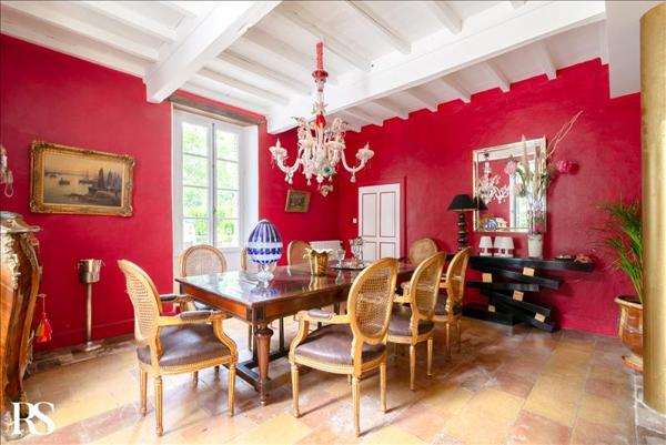Maison 645 000 € Lisle-sur-Tarn 11 p 291 m² DPE D