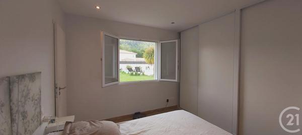 Maison à vendre  6 pièces - 166 m 2   LAROQUE D OLMES  - 09