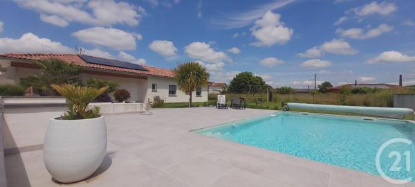 Maison à vendre  6 pièces - 166 m 2   LAROQUE D OLMES  - 09