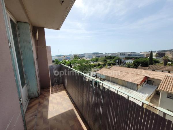 À louer T3 plein sud avec balcon, parking et cave – 279 avenue Estienne d'Orves LA SEYNE SUR MER 83500