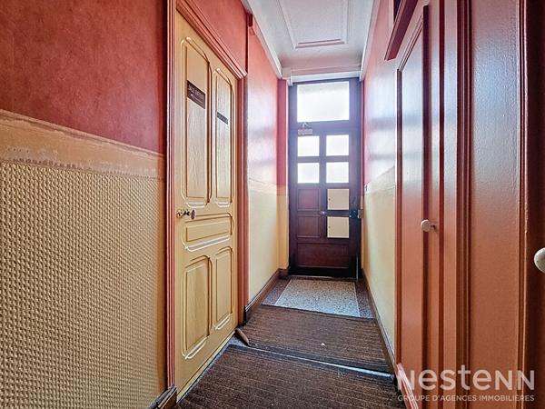 Immeuble Pompey - Immeuble de rapport - Cabinet médical + Duplex T4 vendu loué avec extérieur - Belle opportunité d'investissement - Monopropriété