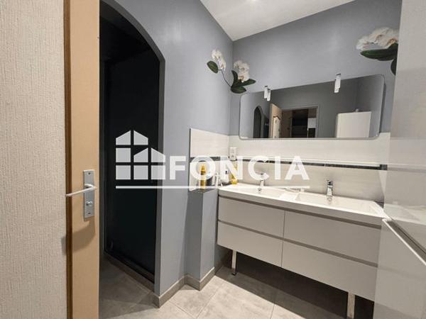 À vendre Maison 4 pièces 100 m² - Angoulême 16000