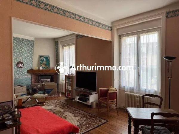 Vente                                                      Maison
                        
                                         214 m2                     à Bagnoles-de-l'Orne-Normandie