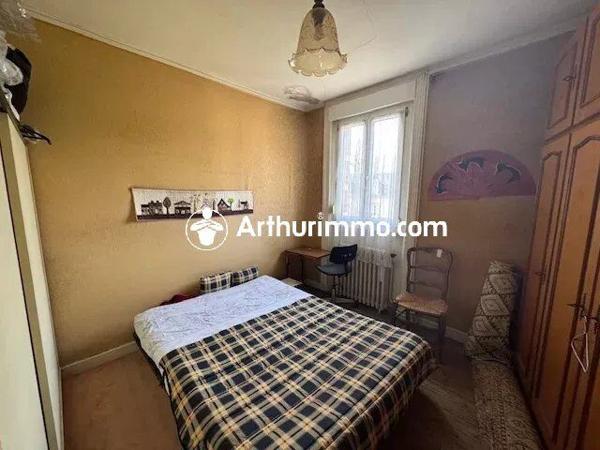 Vente                                                      Maison
                        
                                         214 m2                     à Bagnoles-de-l'Orne-Normandie