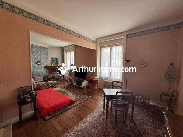 Vente                                                      Maison
                        
                                         214 m2                     à Bagnoles-de-l'Orne-Normandie