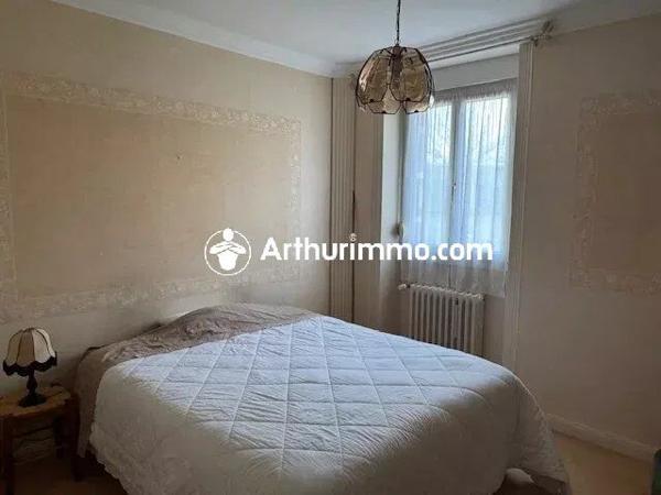 Vente                                                      Maison
                        
                                         214 m2                     à Bagnoles-de-l'Orne-Normandie