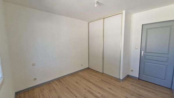 Maison à vendre 223 650 € Créon 4 p 66 m² DPE D