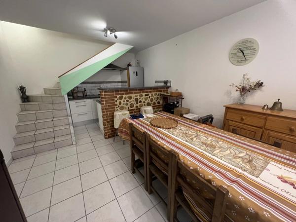 Vente                                                      Maison
                        
                     3 pièces                      85 m2                     à Bompas