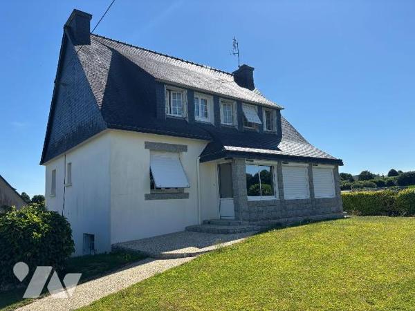 Maison a Vendre à BRIEC, en Finistère Sud (29), au Calme dans le Bourg, en EXCLUSIVITE, Maison ...